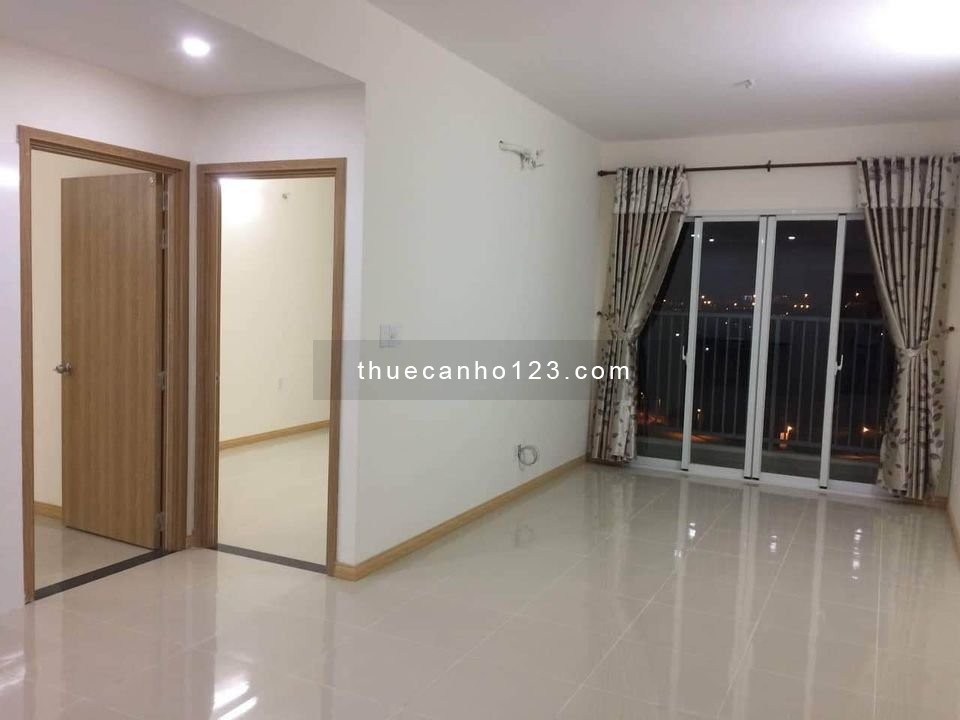 Cho thuê chung cư 1AB Cao Thắng, P2, Q3:70m2, 2p ngủ, Ban công, NT, 9tr