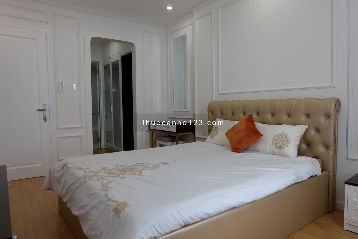 Sunrise City View - 2PN, 2WC 76M2, Nội Thất Cao Cấp, Tầng Cao, View Đẹp, Gía 19Tr LH : 0906233195