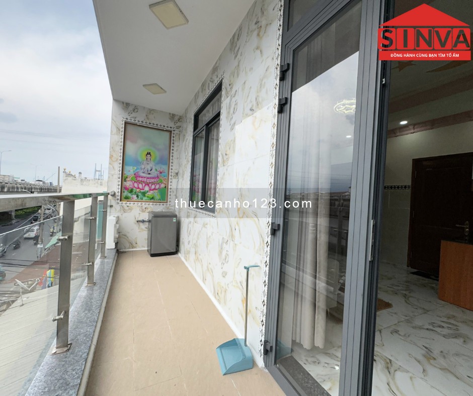 Studio Ban Công Full Nội Thất gần Crescent Mall