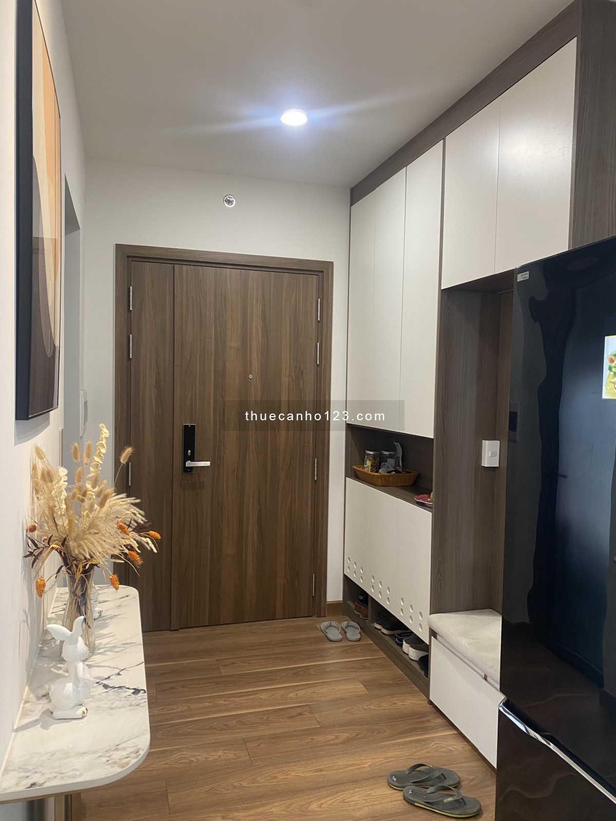 CHO THUÊ 3PN 2WC 86m2 ĐẦY ĐỦ NT CAO CẤP tại Q7 Saigon Riverside. Giá thuê 20tr. 090 6600 593