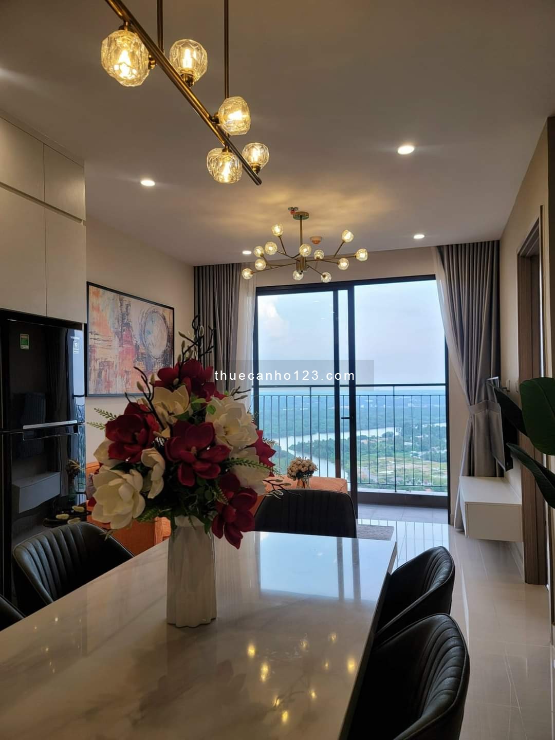 Cho thuê căn hộ chung cư Vinhomes Grand Park, quận 9 - 2PN giá chỉ 12 triệu