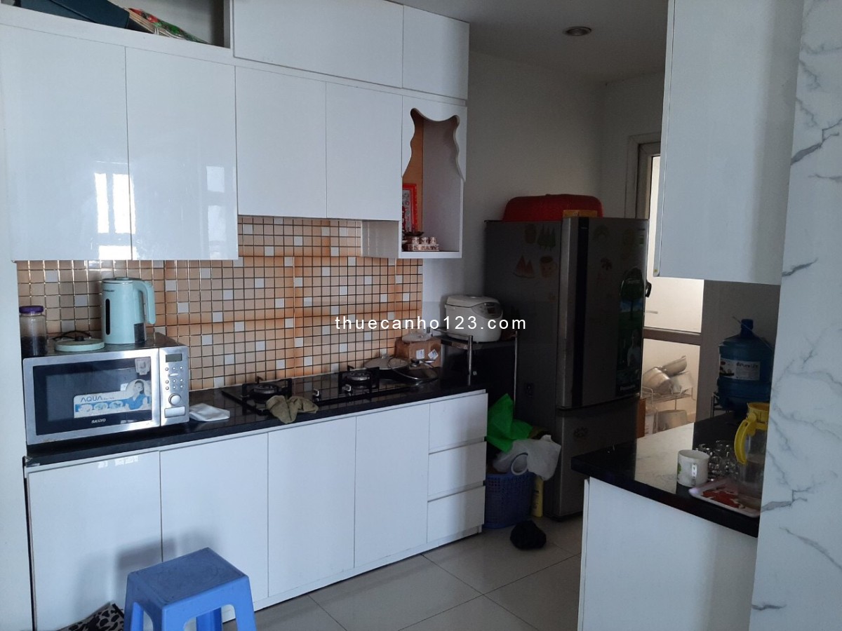 Chung cư Lê Văn Duyệt (Bình Thạnh) ngay Cầu Bông 2pn 2wc 85m2 11tr. Ban công thoáng mát