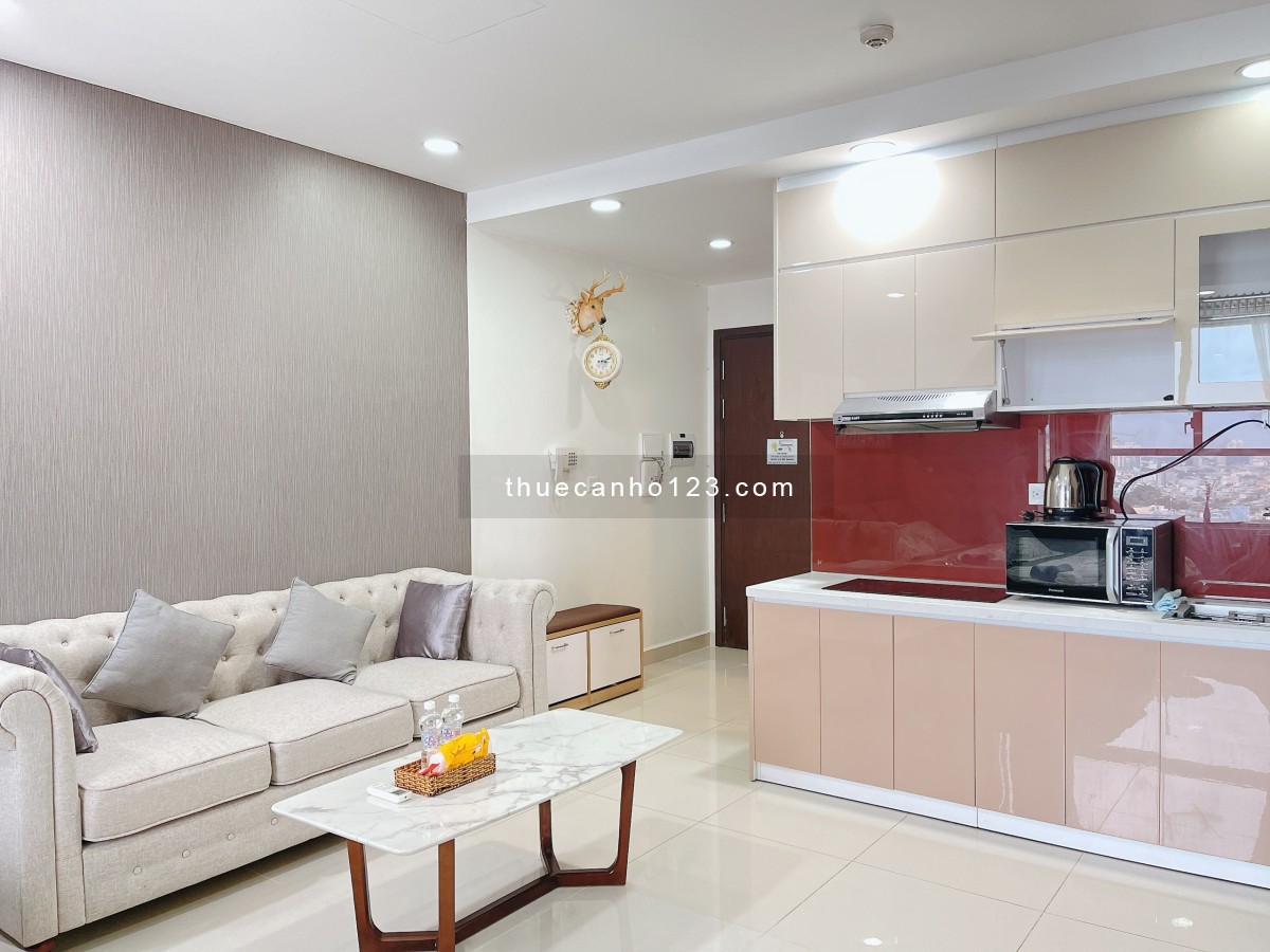 Cần cho thuê căn hộ Sunrise City view 38m full nội thất giá 11tr