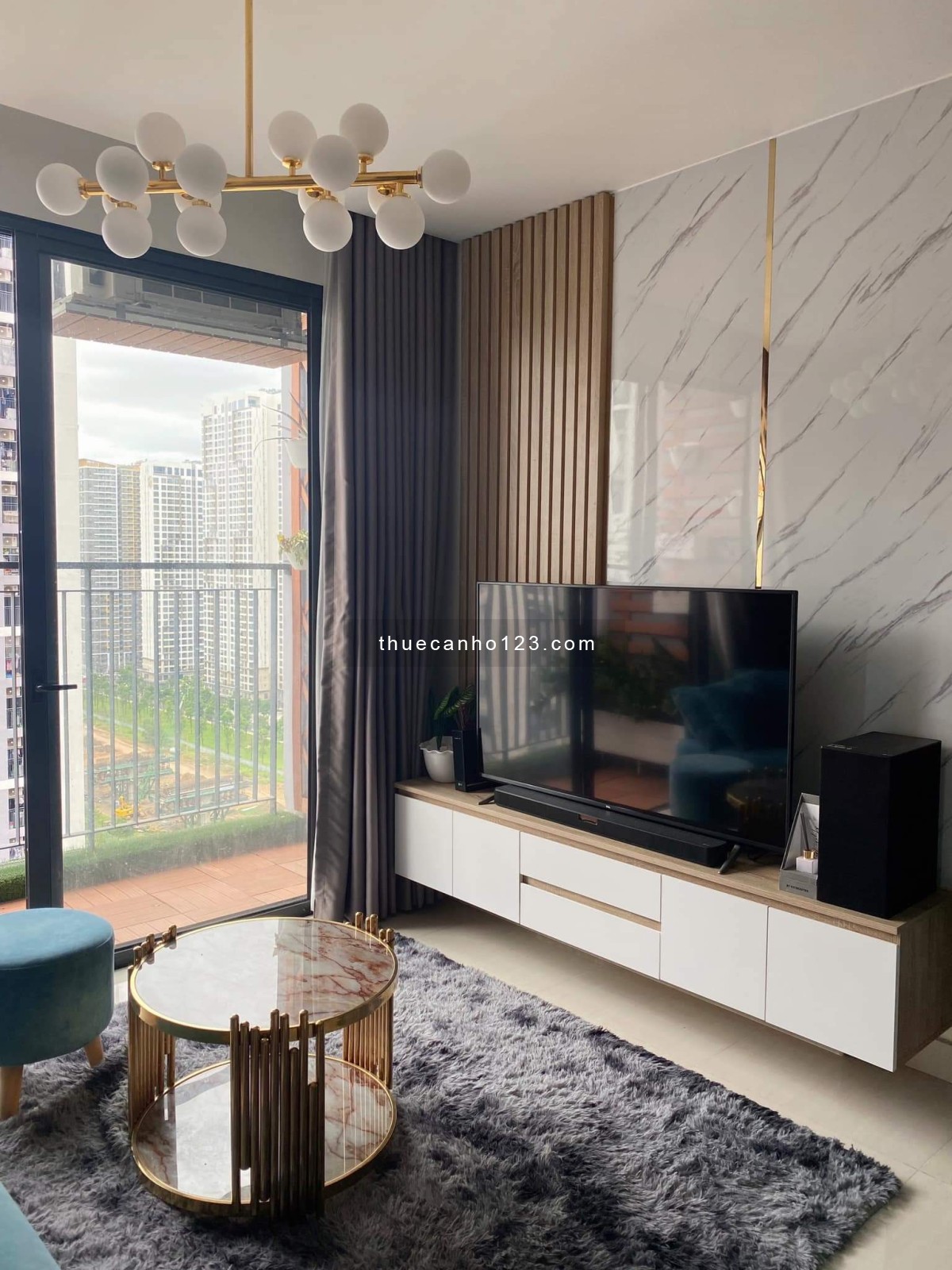 CHO THUÊ CĂN HỘ VINHOMES GIÁ RẺ: FULL NỘI THẤT, ĐẸP, XÁCH VALI VÀO Ở NGAY