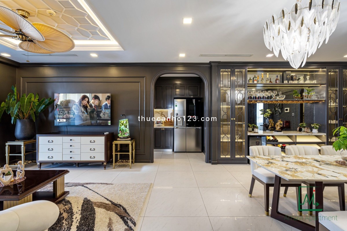 Cho Thuê Penthouse Vinhomes Central Park Cho thuê View Pháo hoa Trực Diện DT 160m2 3BR full NT