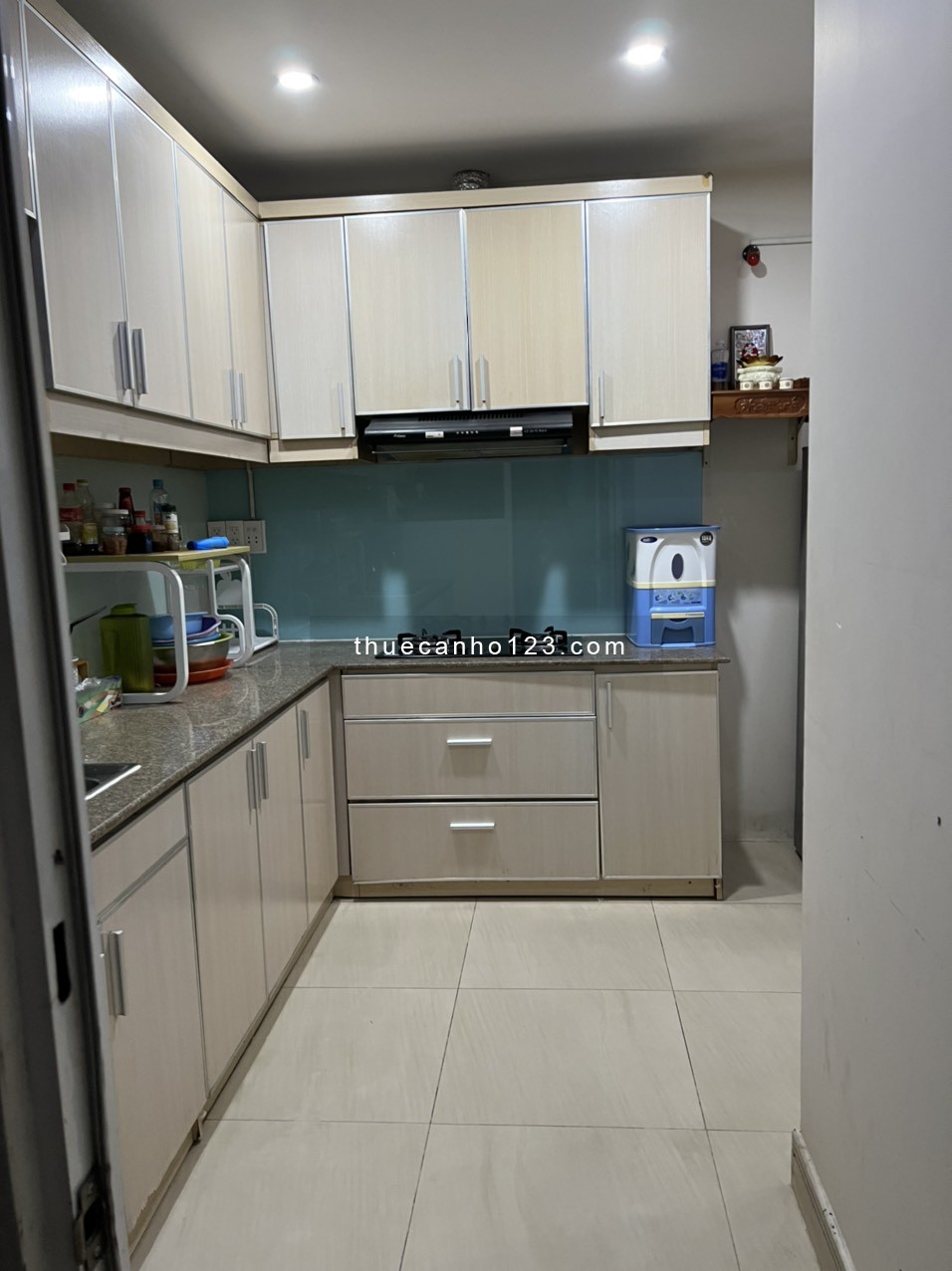 Cần cho thuê gấp căn hộ Ngọc Phương Nam Quận 8, Dt : 90 m2, 2PN, Giá : 10.5 tr/th,