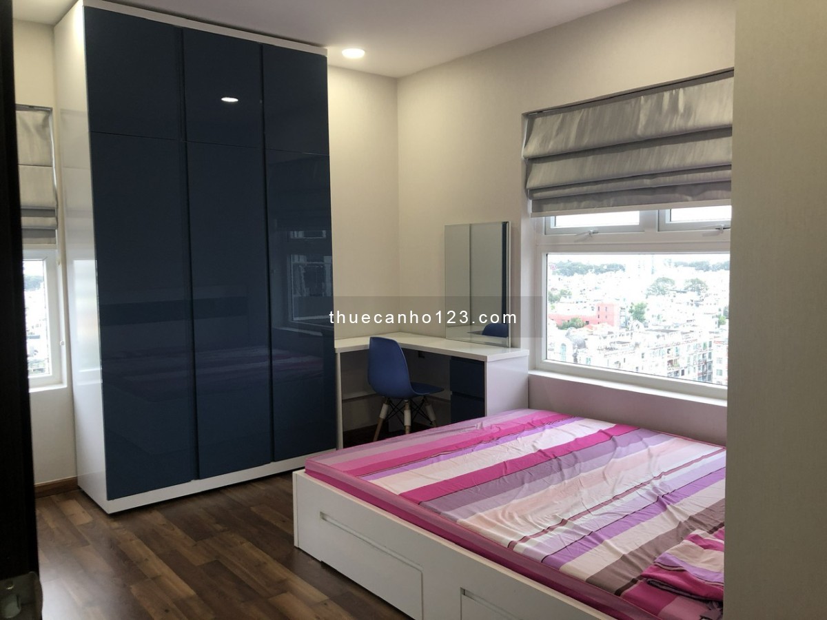 Saigon pearl,Nguyễn Hữu Cảnh, Bình Thạnh: 130m2, 3p ngủ, 2wc, Nt, 30tr