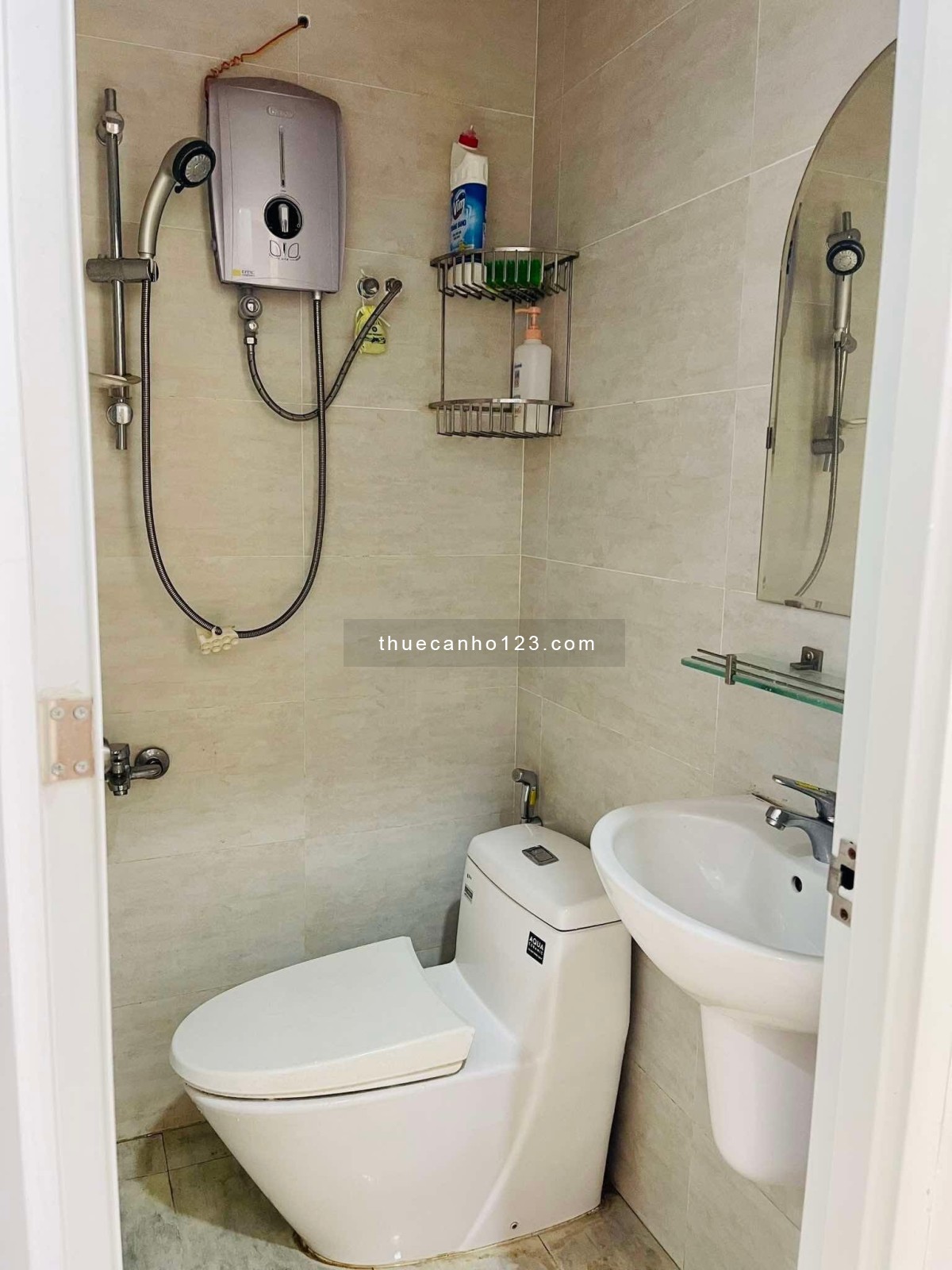 Chung cư Quận Bình Thạnh - Phạm Viết Chánh 2PN, 2WC NT 10,5tr 70m2