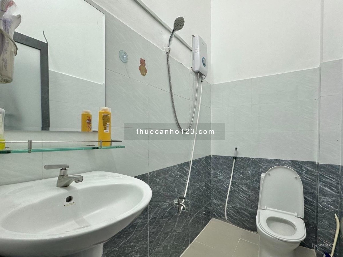 SIÊU PHẨM TÂN BÌNH Full NT - ban công view sông - Yên tĩnh - Tiện nghi