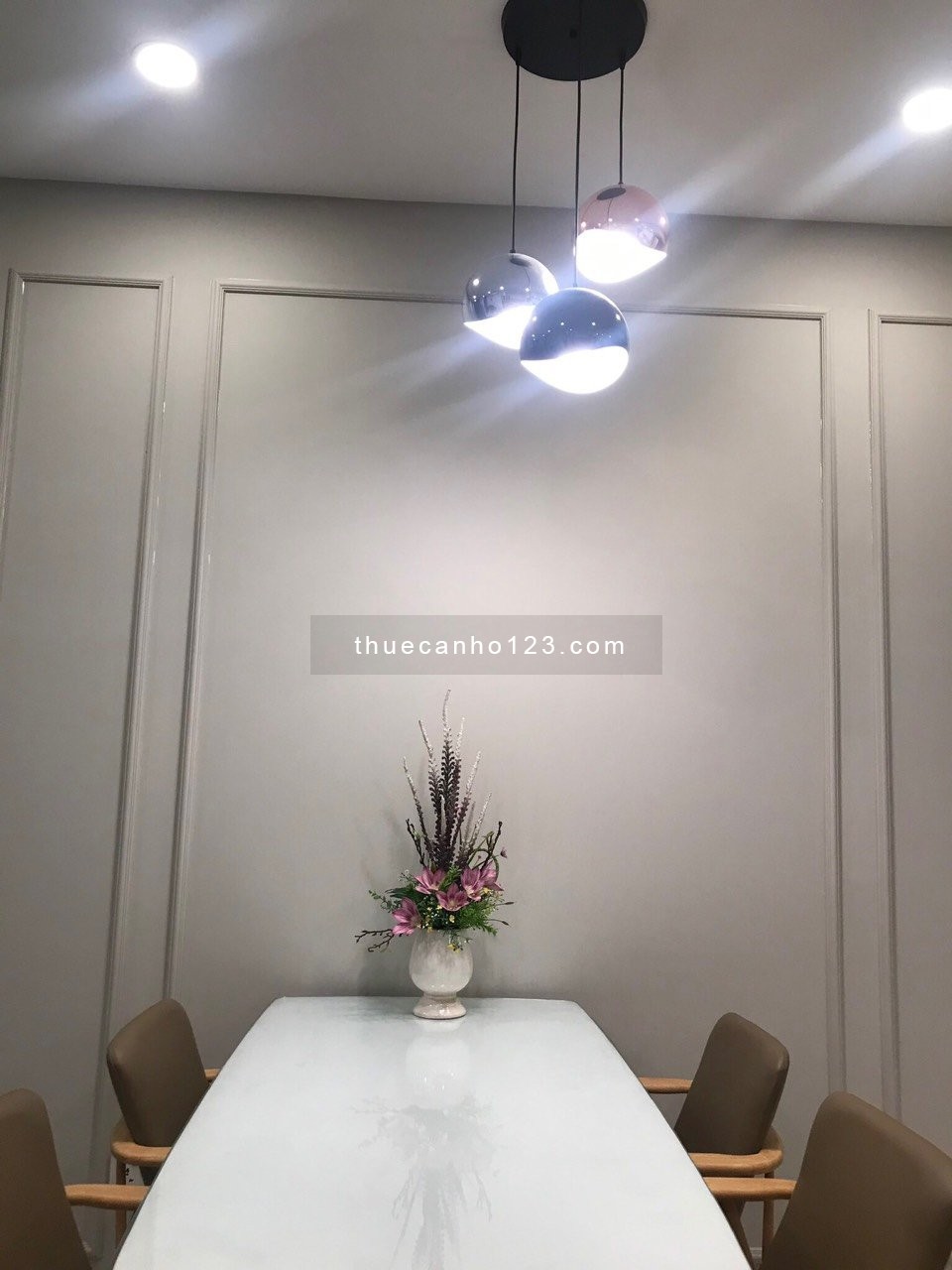 One Verandah chỉ 19 TRIỆU 2 phòng ngủ, full nội thất, view cao tầng!
