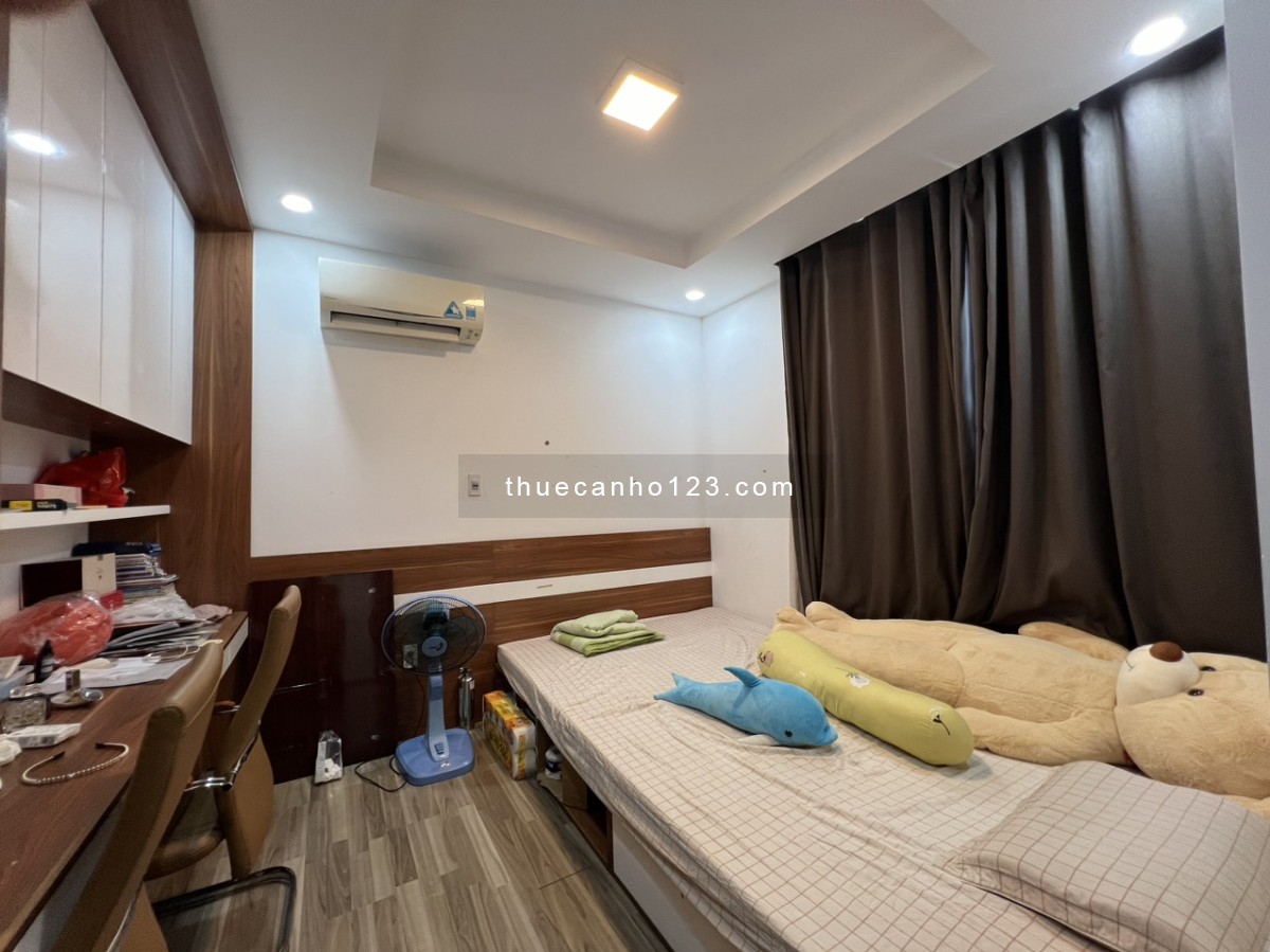 HATB 113m2, 3PN, 2WC Cho Thuê 14.5Tr/Tháng, Nhà Đẹp, Tầng Cao, View Q1 Hotline 0906233195