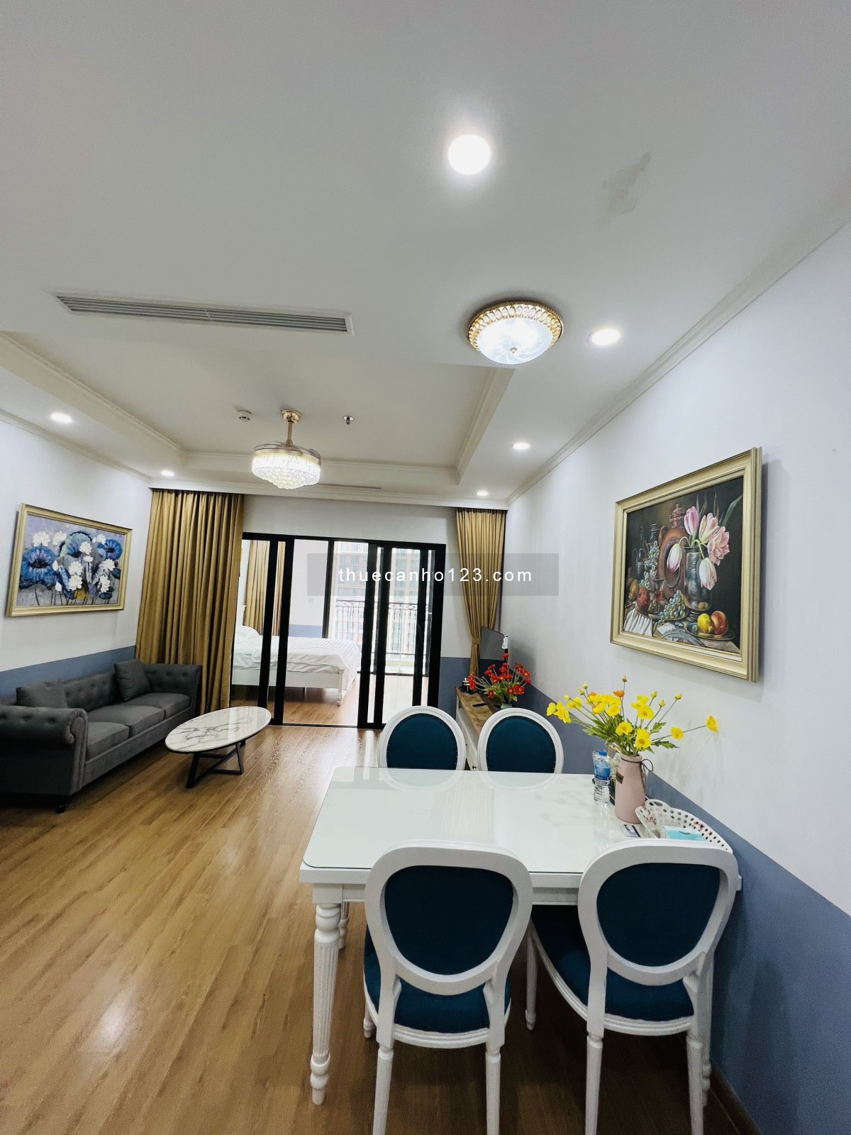 Chính chủ cho thuê căn 1 ngủ đủ đồ đẹp Royal city, giá 15T, LH: 0985.2134.88 (MTG)