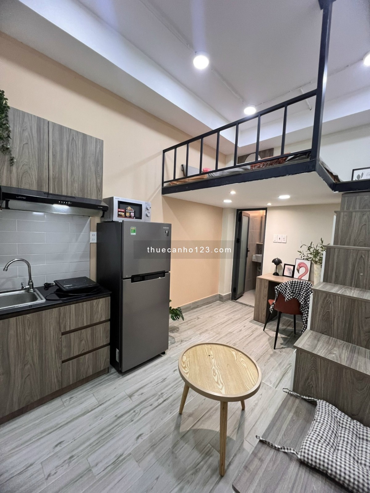 Duplex full nội thất cửa sổ sáng, full nội thất thang máy Ngay Công Viên Hoàng Văn Thụ Phú Nhuận