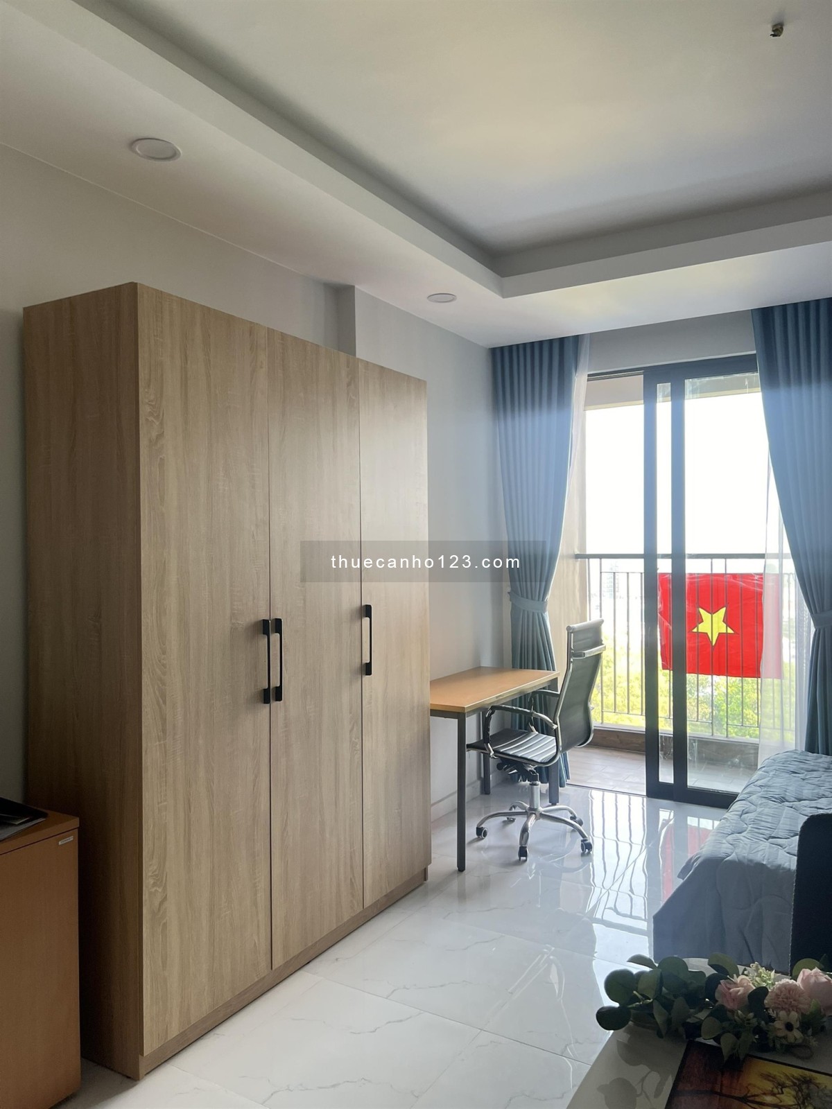 Cho thuê căn hộ studio 1PN có nội thất tại Opal Skyline Lái Thiêu, Thuận An - có hồ bơi, view đẹp