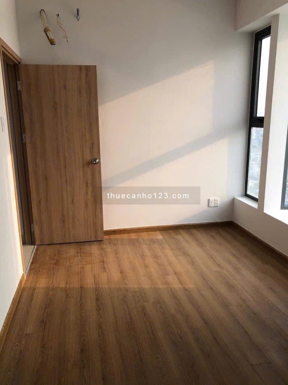 Carillon 5 Tân Phú 2PN 2WC Tầng Cao View Thoáng Mát 70m2 Giá 10tr5/th