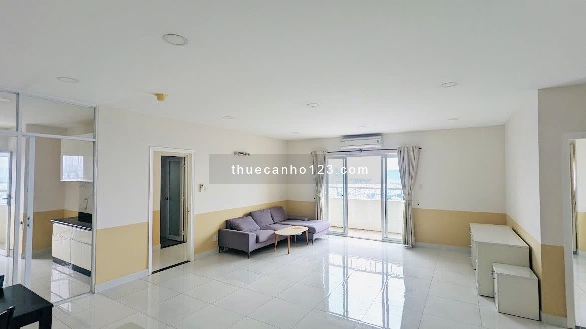 Căn hộ chung cư -125m2 - 3 phòng ngủ - Chung cư Bình Phú, Quận 6