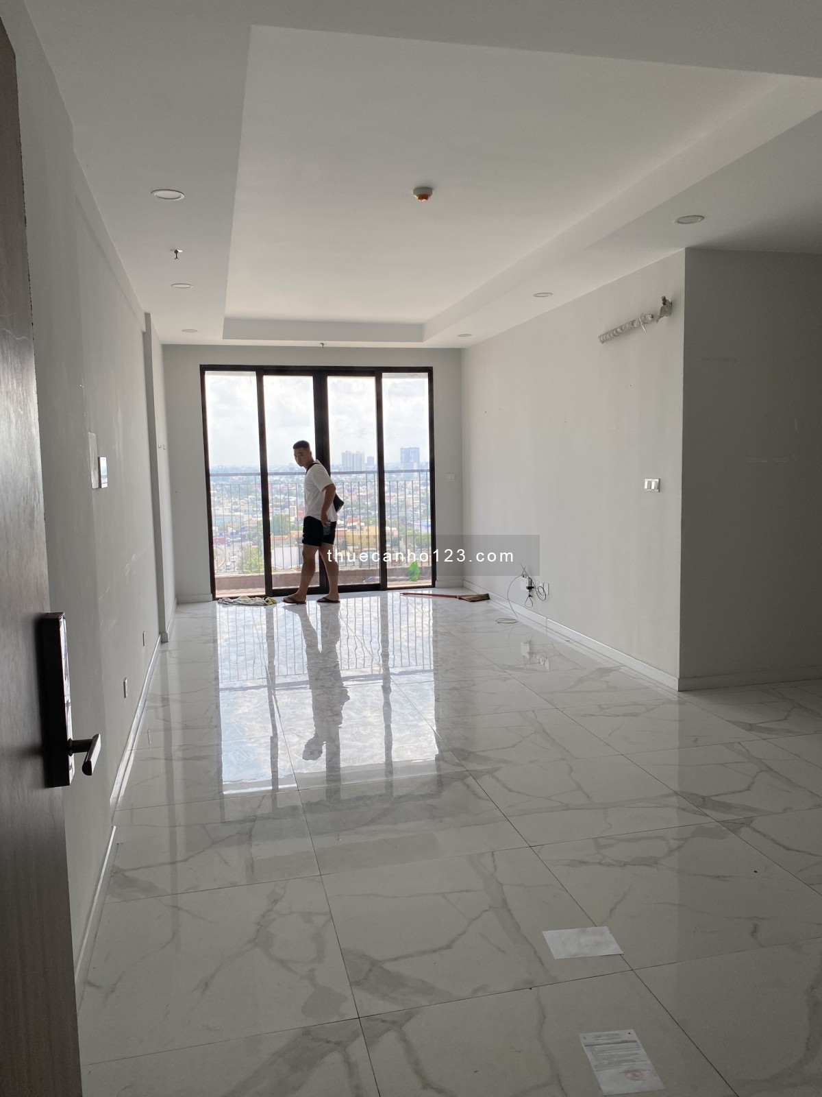 Hot căn hộ chung cư Opal Boulevard 2PN 85m2 giá thuê 9tr/th có 2 máy lạnh và máy nước nóng