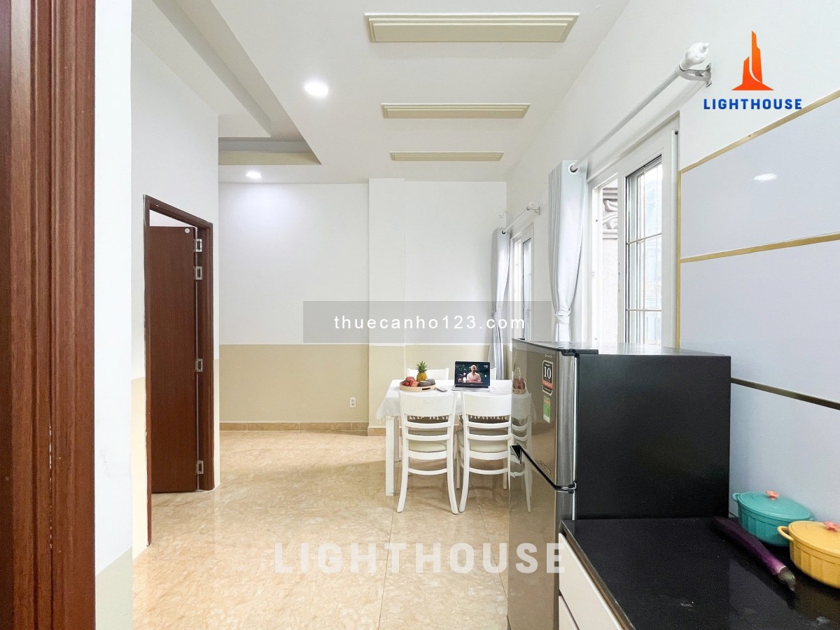 Trống sẵn studio tách bếp, cửa sổ Thành Thái, Quận 10