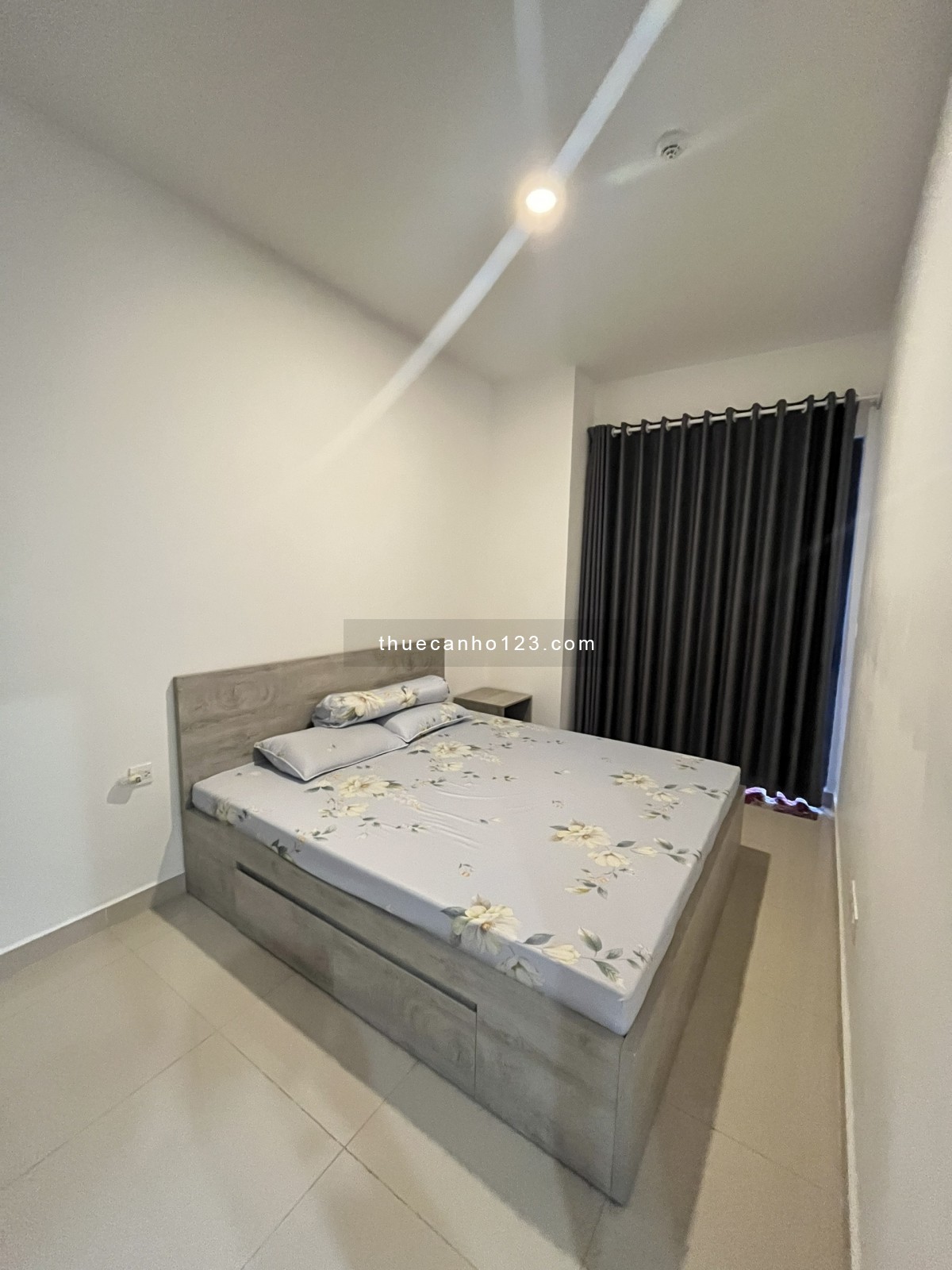 1PN riêng, 55m2, Đầy Đủ Nội Thất, Gía 14tr/tháng, Vào Ở Ngay, Sunrise City View LH : 0906233195