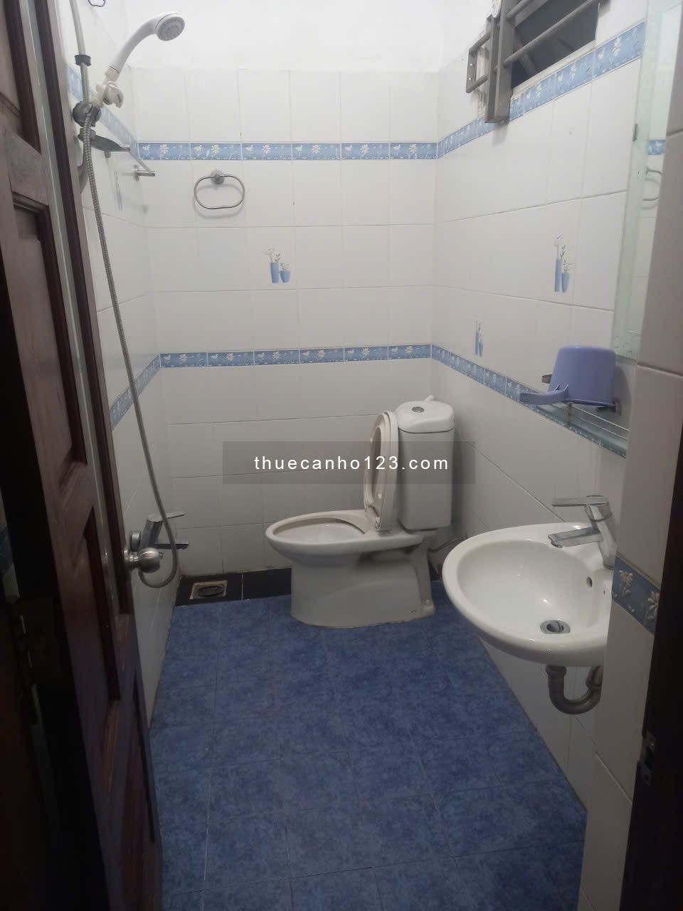 Chung cư Miếu Nổi 5 tầng (thang bộ), P3, Bình Thạnh: 80m2, 3p, 2wc, 10tr, NT