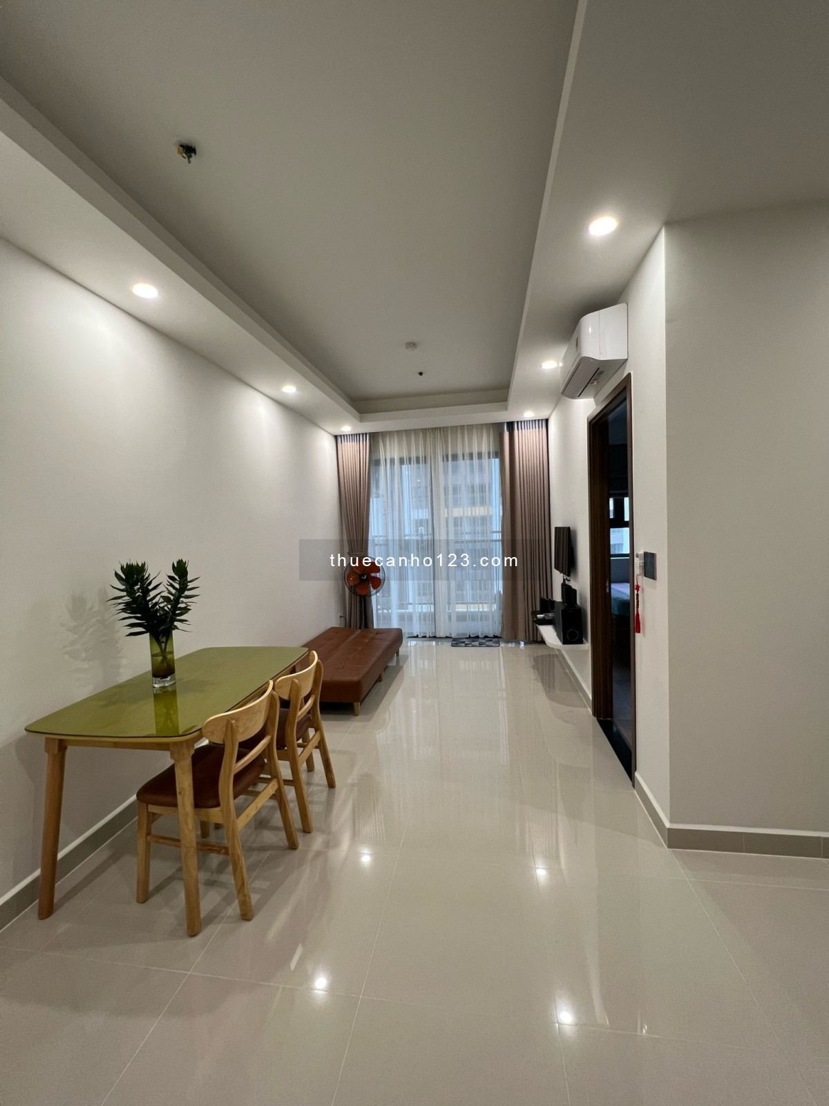 CHO THUÊ 2PN 2WC NTDD Q7 Saigon Riverside, GIÁ 12 triệu, view sông thoáng mát. LH 0906 600 593