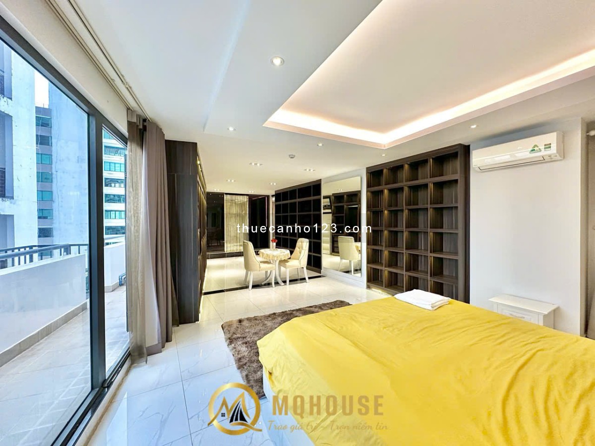 PENTHOUSE LUXURY 100M2 - 1PN - BALCONY SIÊU TO KHỦNG LỒ - THANG MÁY - BẢO VỆ 24/24 - HẦM XE