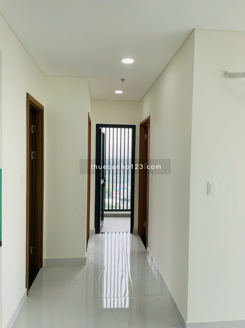 Cho thuê căn góc Honas Residence 2pn đều có cửa sổ