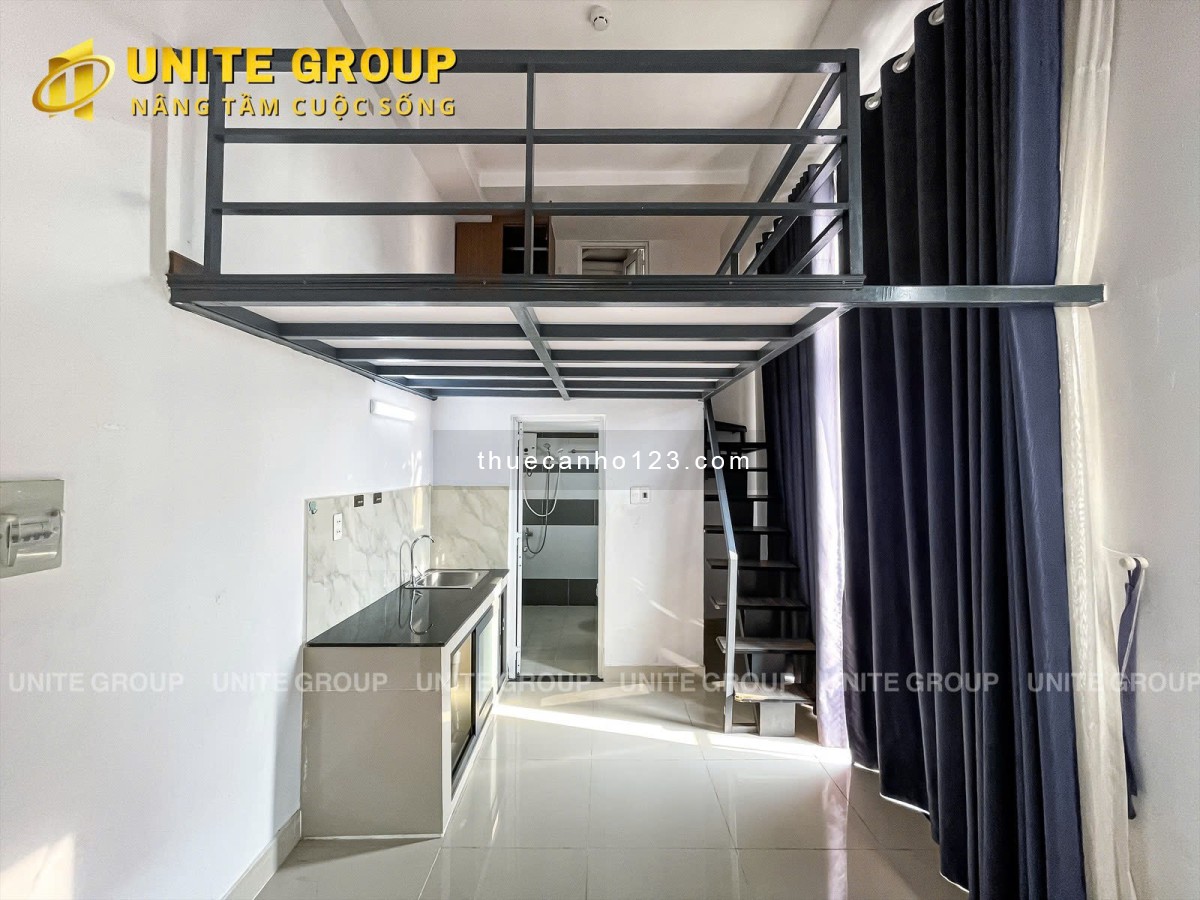 Duplex ban công siêu thoáng gần Lý Phục Man Q7 gần Go, Crescentmall, UFM, NTT