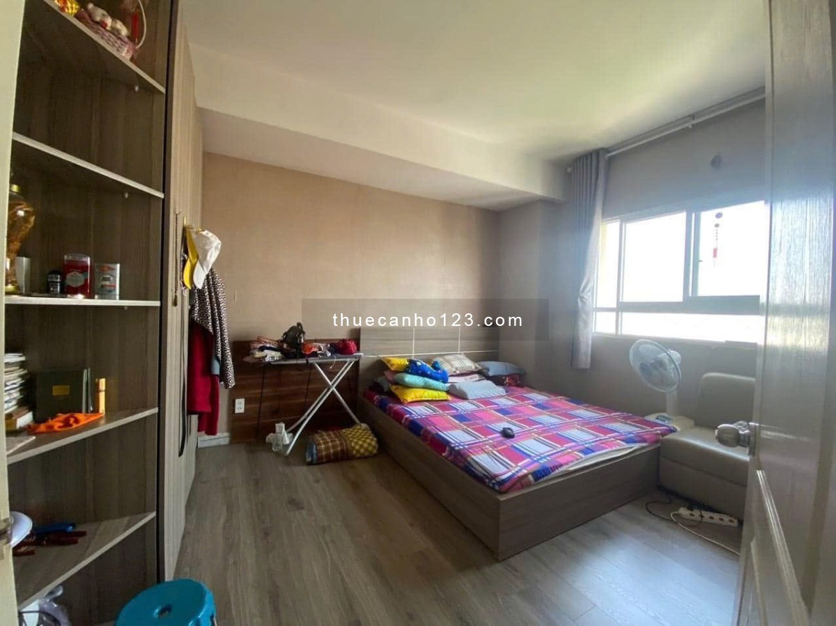 Cho thuê chung cư Lotus Garden, Trịnh Đình Thảo, Hoà Thạnh, TP: 65m2, 2pn, 2wc nt 9tr5