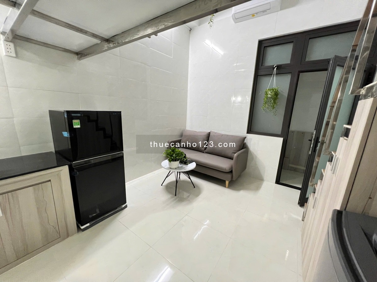 Cho thuê phòng duplex siêu tối ưu diện tích gần đại học UEH - Huflix - Vạn Hạnh Mall Quận 10