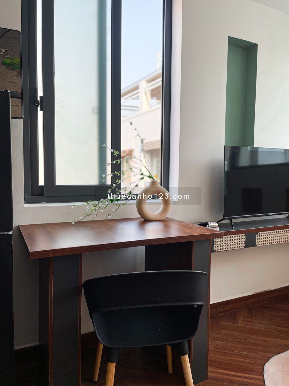 Cho Thuê Căn Hộ 1PN rộng 40m2 siêu xinh đầy đủ nội thất gần cầu Lê Văn Sỹ, chùa Pháp Hoa, ĐH Sư Phạm