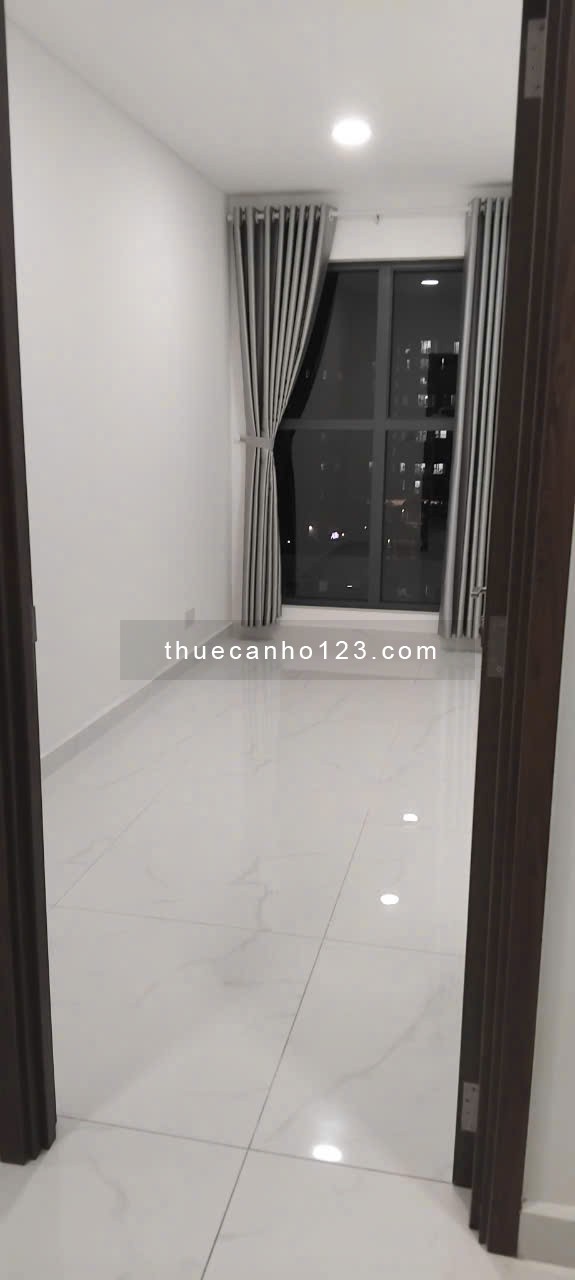 Cho thuê căn hộ celadon brillant 125m2 3pn 2 phòng kho 2wc 4 máy lạnh- giá 20 triệu