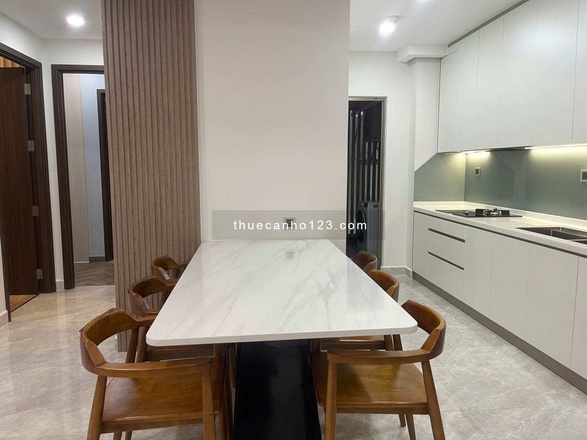 Cho Thuê Căn Hộ Midtown Phú Mỹ Hưng - The Peak M8 2 PN 2 WC, Nhà Mới, Full nội thất Giá 27 Triệu