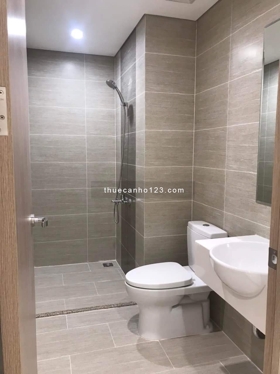 Cho thuê căn 1pn+ nhà trống Vinhomes Grand Park view vườn nhật 5tr5.