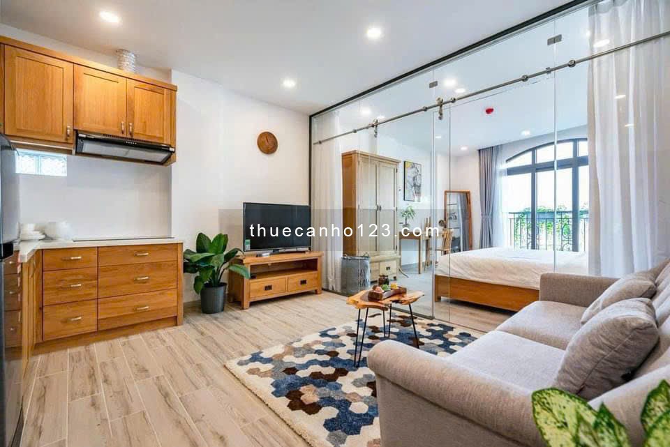 Cho thuê căn hộ 1 phòng ngủ 45m2 full nội thất có thang máy hầm xe bảo vệ mặt tiền ô tô ra