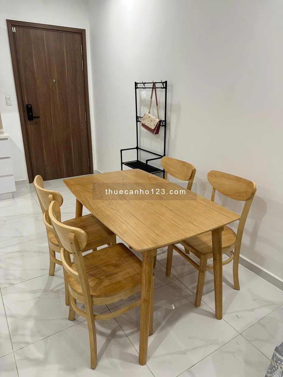 Chung cư Phú Thạnh 59 Nguyễn Sơn, Tân Phú: 80m2, 2pn, nội thất 10tr5