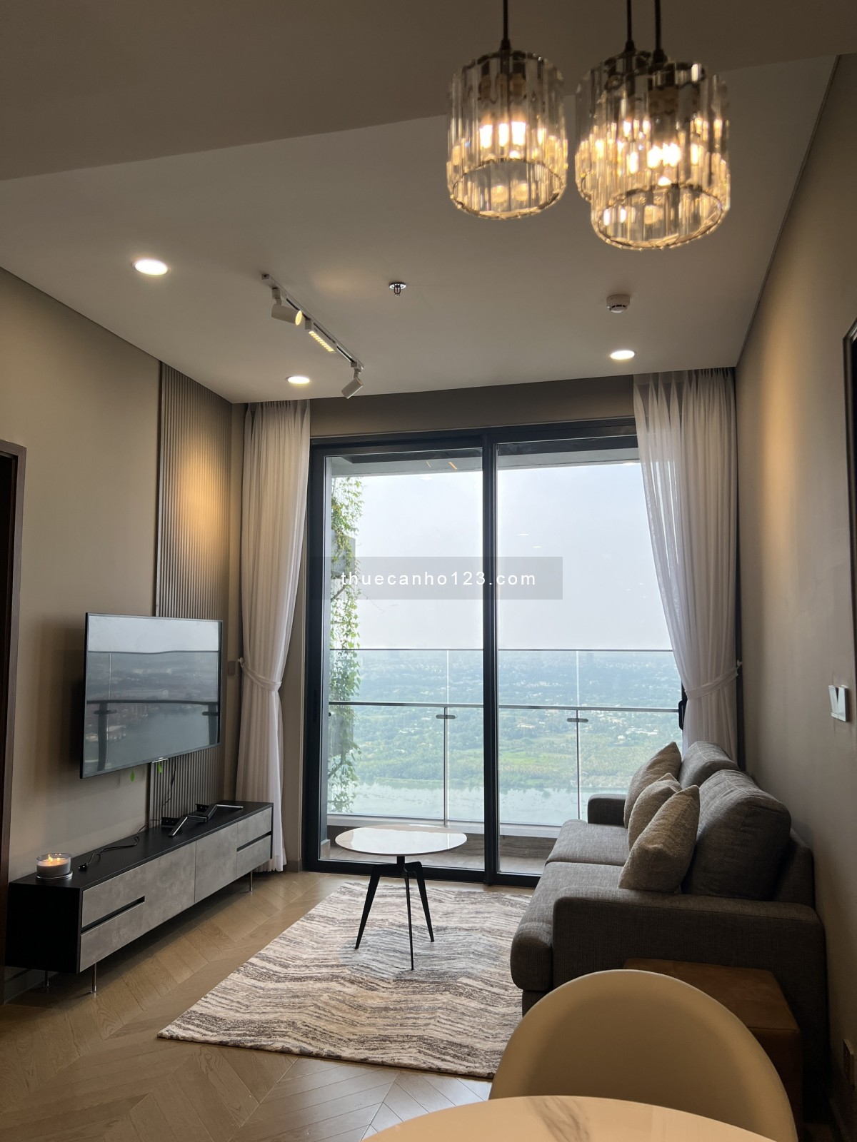 Lumiere Riverside_Thuê căn hộ 1PN_Full NT đẹp hiện đại_50m2_Giá thuê chỉ 25tr bao phí quản lí