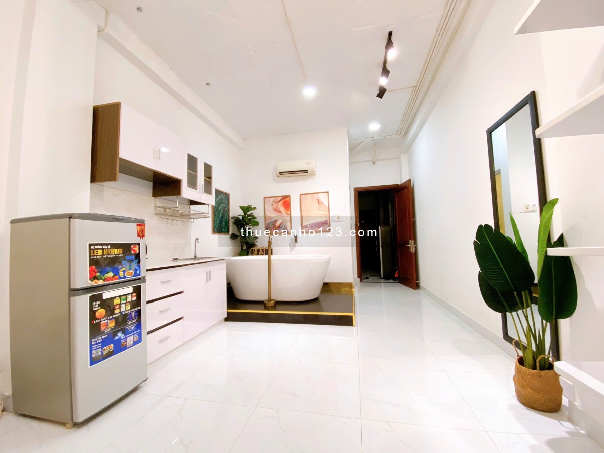 CHO THUÊ CĂN HỘ STUDIO 30m2 ngay NGÃ 6 PHÙ ĐỔNG QUẬN 1