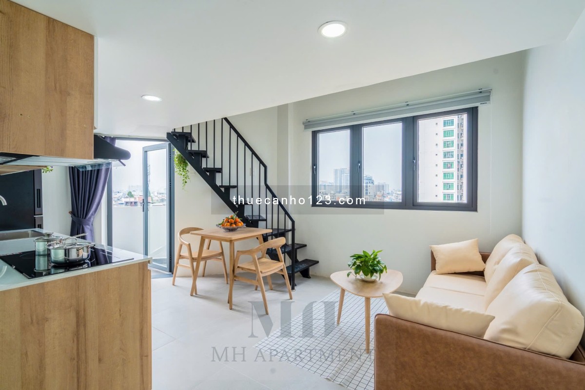 DUPLEX ban công full nội thất gần cầu Nguyễn Văn Cừ, Lotte