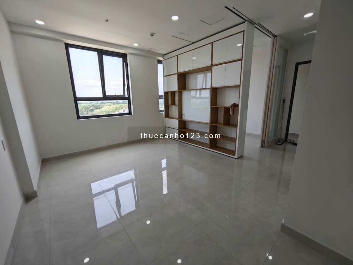 Chung cư Kingston Hoàng Văn Thụ, PN: 130m2, 21tr/th 3p ngủ