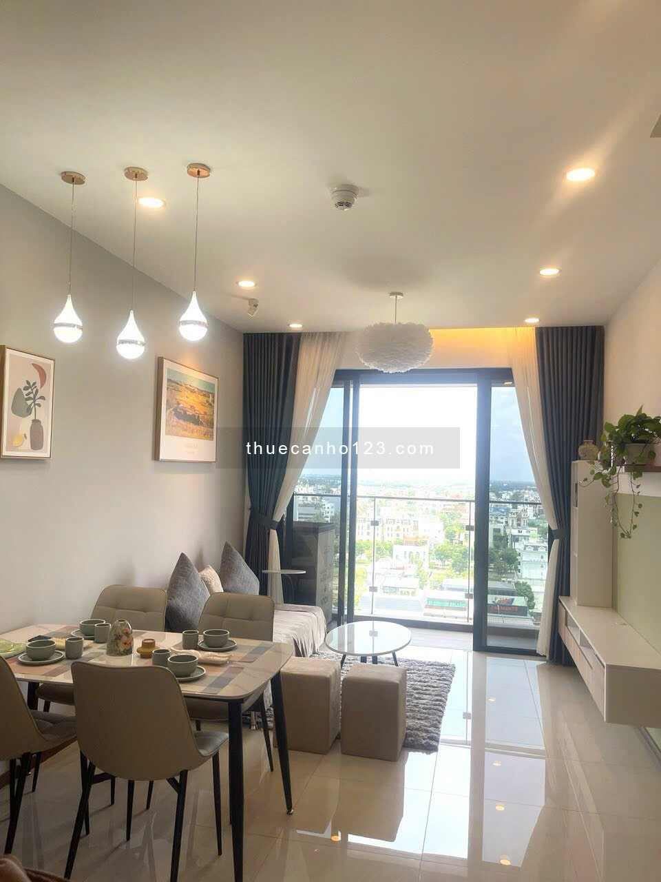 One Verandah - Căn hộ 2PN view sông, sang trọng, tiện nghi tại Quận 2