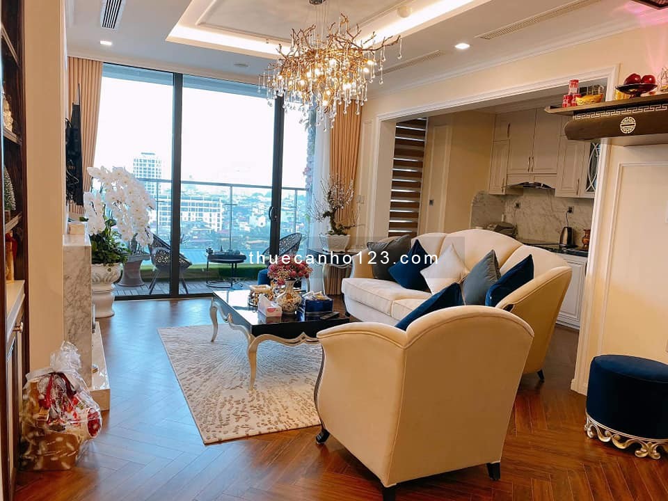 Cho thuê CHCC Vinhomes Metropolis 2PN full nội thất đẹp view thoáng giá Tốt