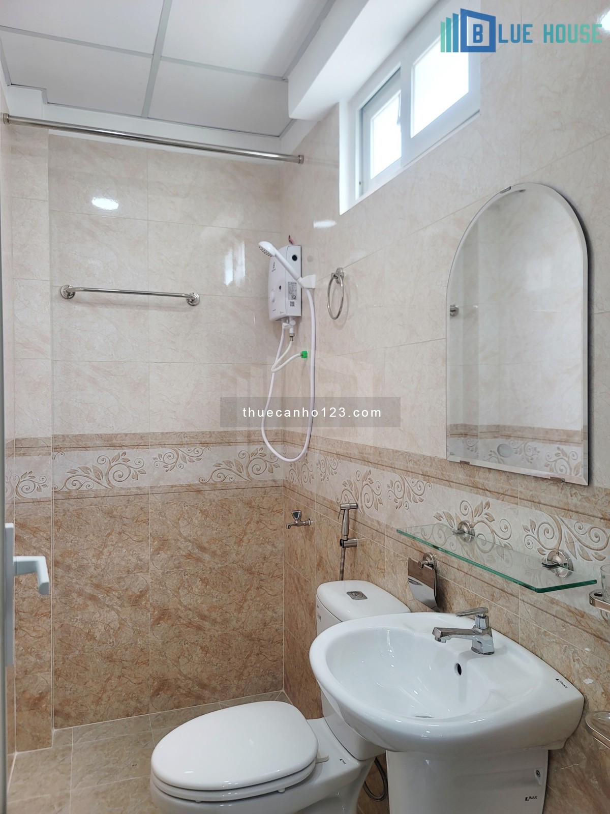 Phòng cao cấp cửa sổ lớn, full nội thất, máy giặt riêng Bắc Hải, sau lưng BigC Miền Đông