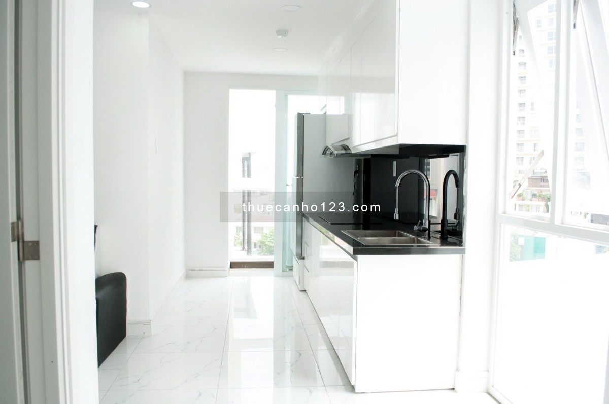 Cho thuê căn hộ 1 phòng ngủ có view siêu thoáng toà nhà có phòng Gym và Hồ bơi tại quận 3