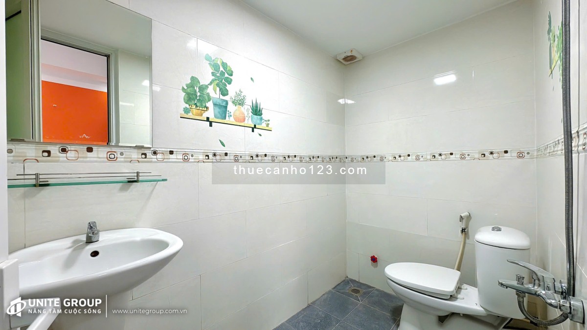 Chính Chủ Cho Thuê Căn Hộ Mới 100% ngay Cầu Nguyên Văn Cừ Quận 1