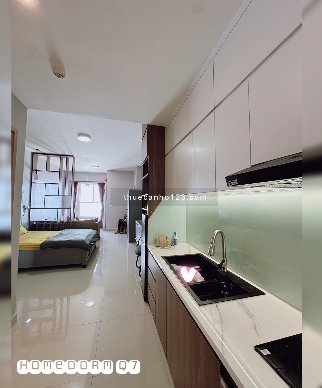 Chuyên cho thuê ngắn hạn/dài hàn SUNRISE CITYVIEW Quận 7 già từ 11tr/tháng. LH 0909802822 em Trân