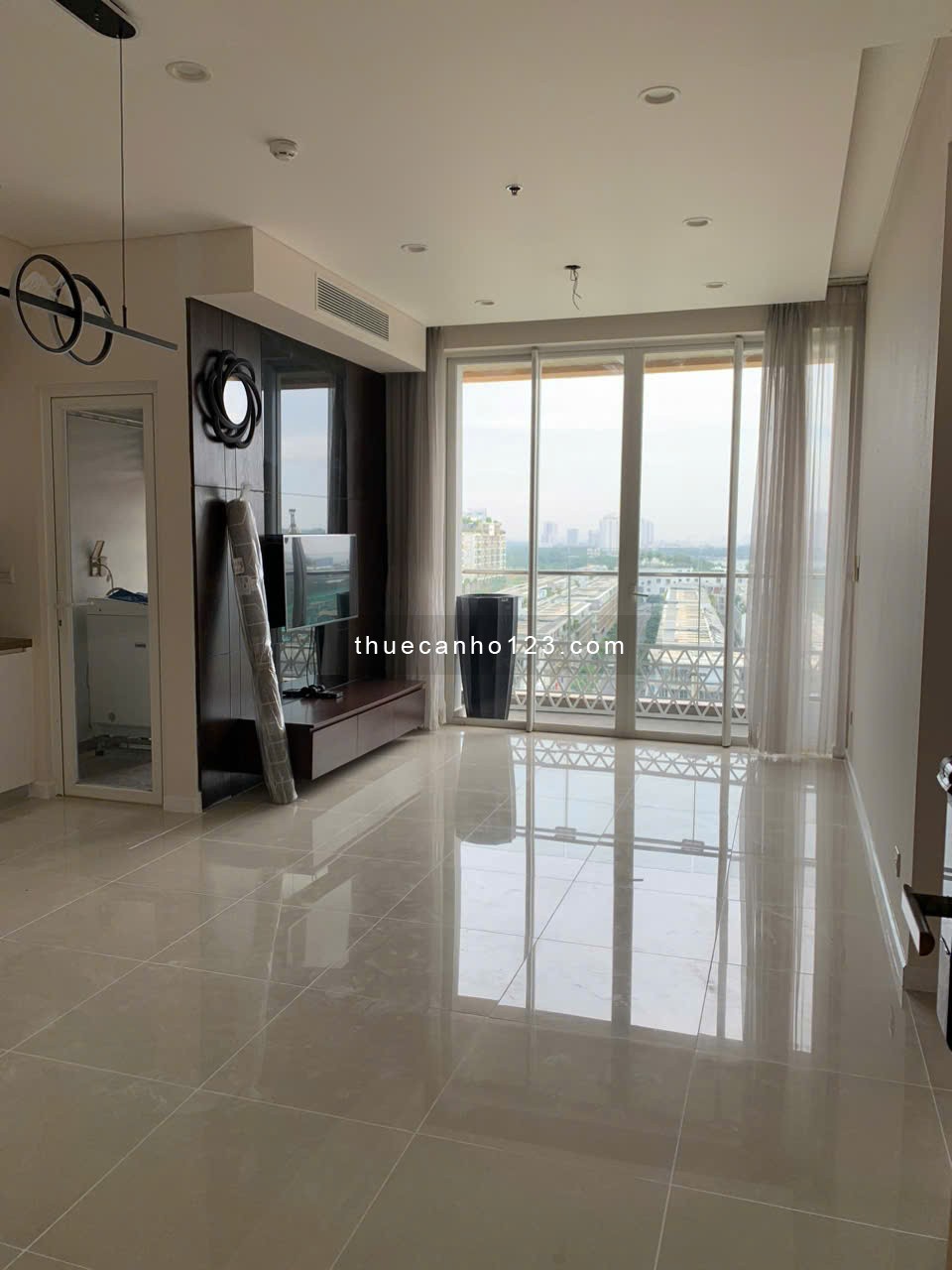 PHÒNG KINH DOANH TPHOMES CẬP NHẬT GIỎ HÀNG CHO THUÊ TẠI SARIMI DIỆN TÍCH LỚN 113 M2 VIEW THOÁNG