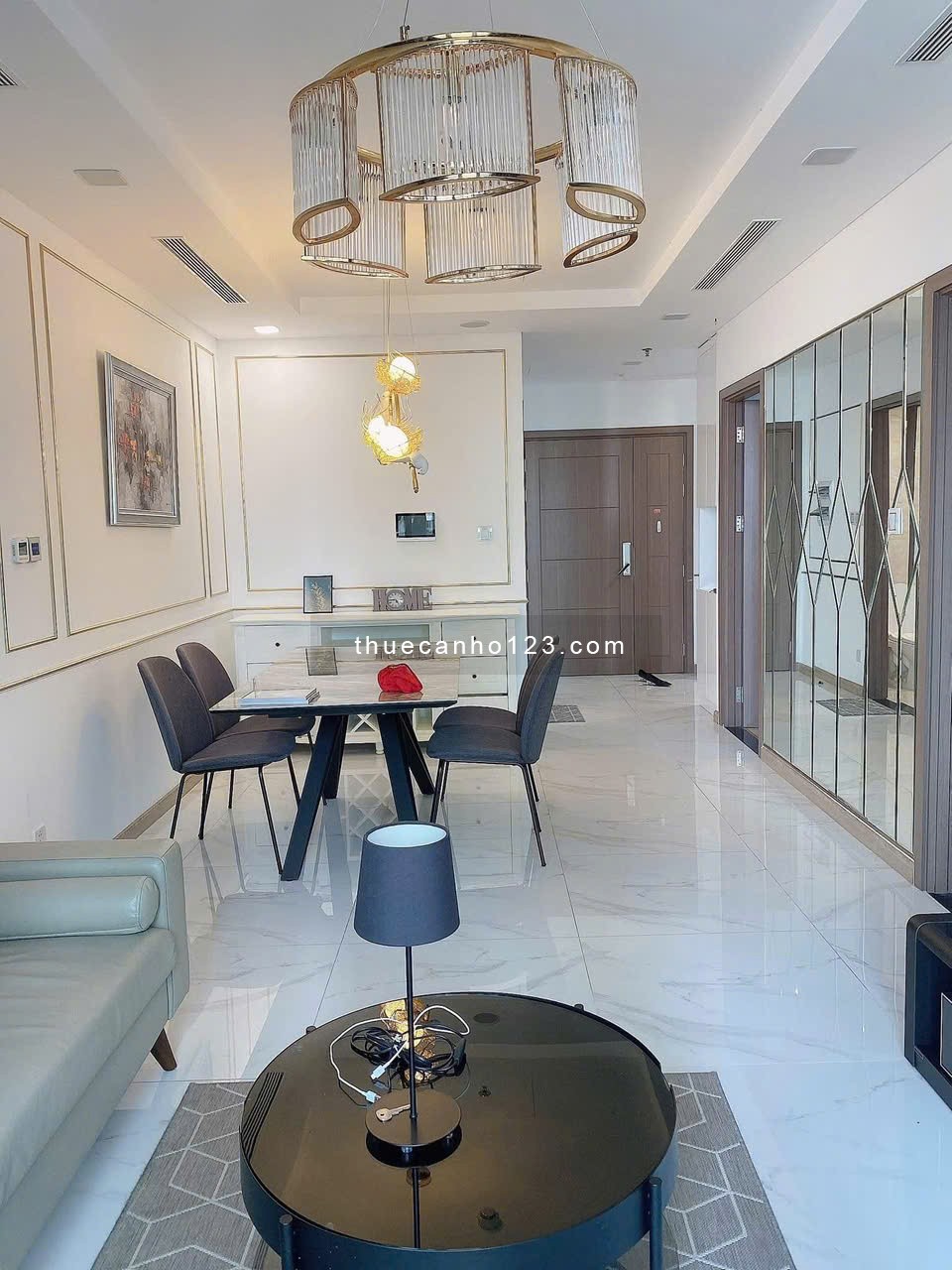 Chung cư Saigon Pearl, Nguyễn Hữu Cảnh, P22, BT: 95m2, 2p ngủ, 2wc 25 triệu