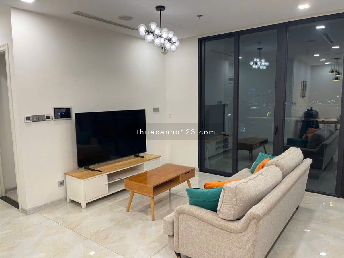 Vinhomes Golden River Bason 2PN -2WC Vòng Cũng Full nt giá chỉ 30 triệu/tháng, 80m2 view Landmark