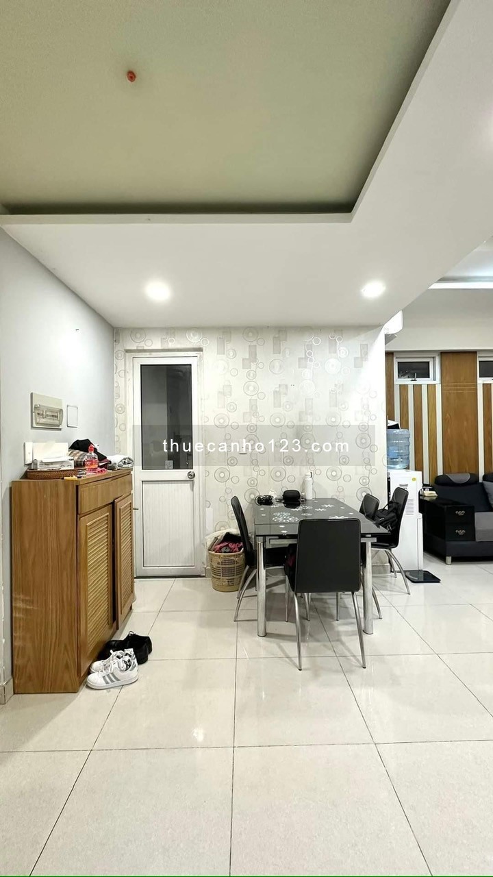 Cho thuê chung cư Lê Quang Định, P2, BT: 87m2, 2p ngủ, 1wc NT giá 12tr